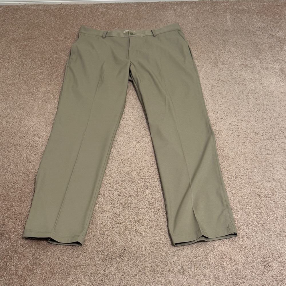 Nike Men's Khaki Golf Pants